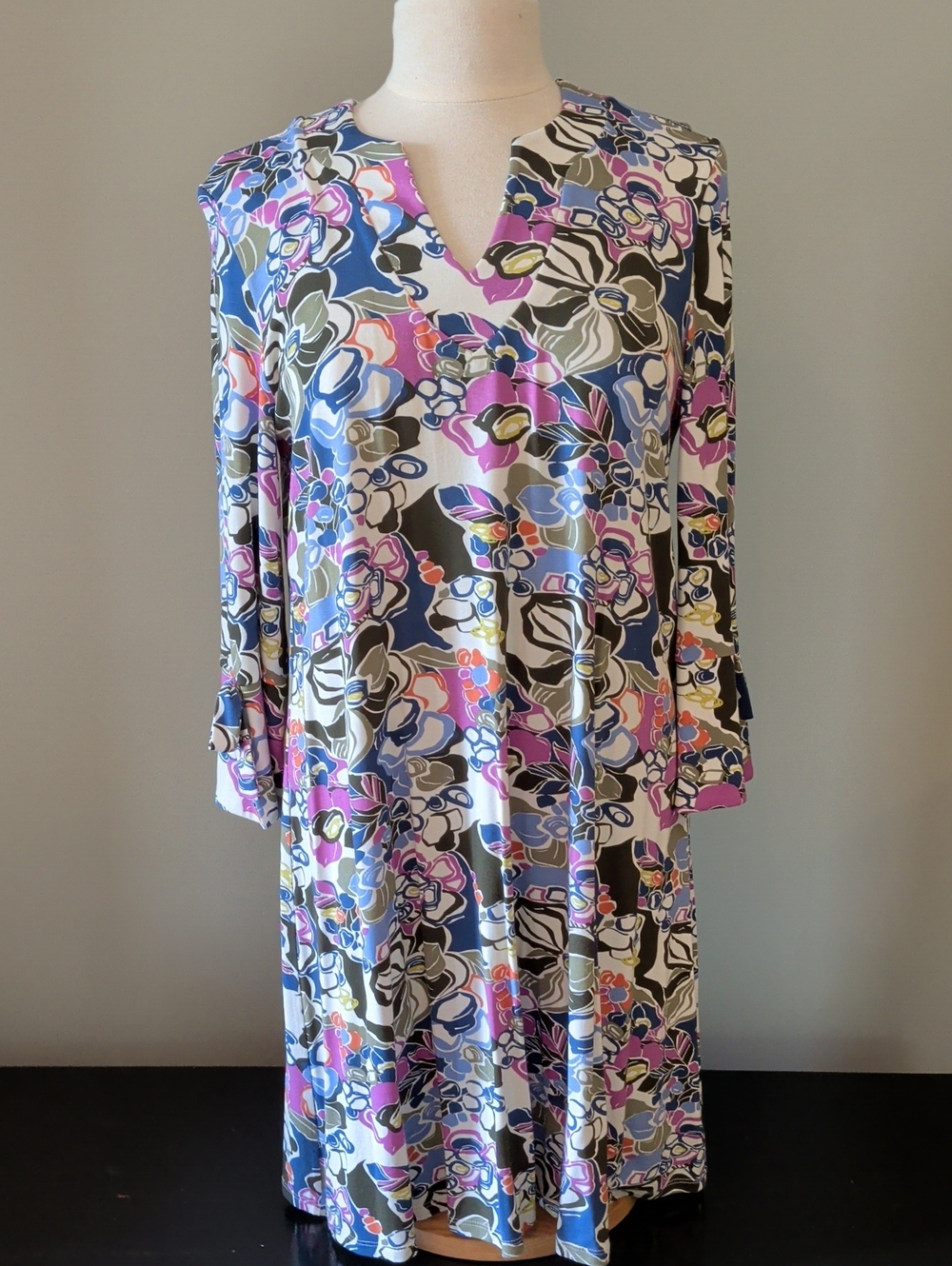 Floral Print V-Neck A-Line Dress in Blue, Pink, Olive